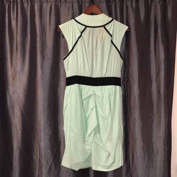 Robe Bebe Dress Small – Col V, Laine Acrylique Grise, Taille S, Hiver, Neuf Sans étiquettes